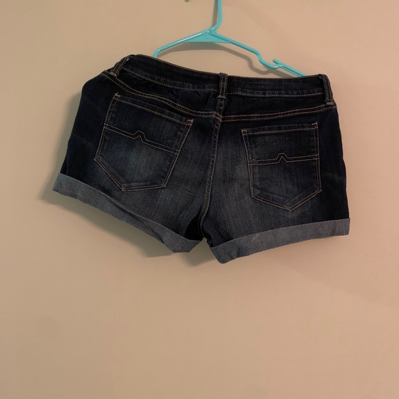 Shorts - Picture 2 of 2